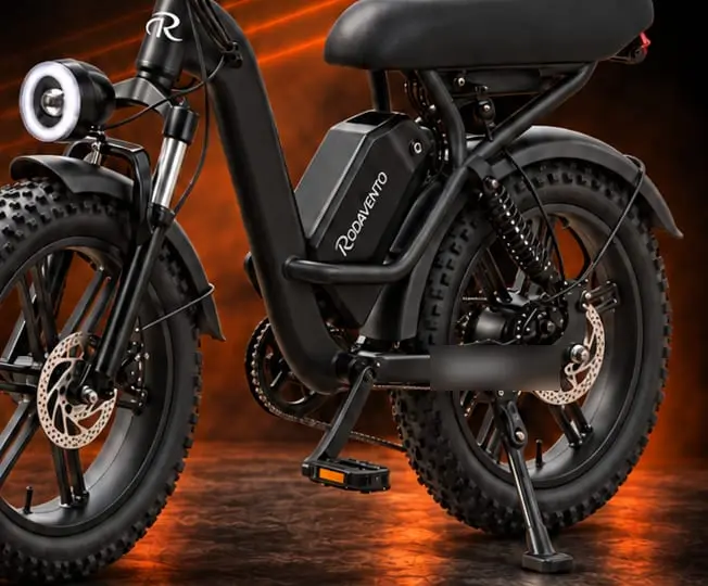 Bicicleta elétrica RV Lev preta com pneus fat